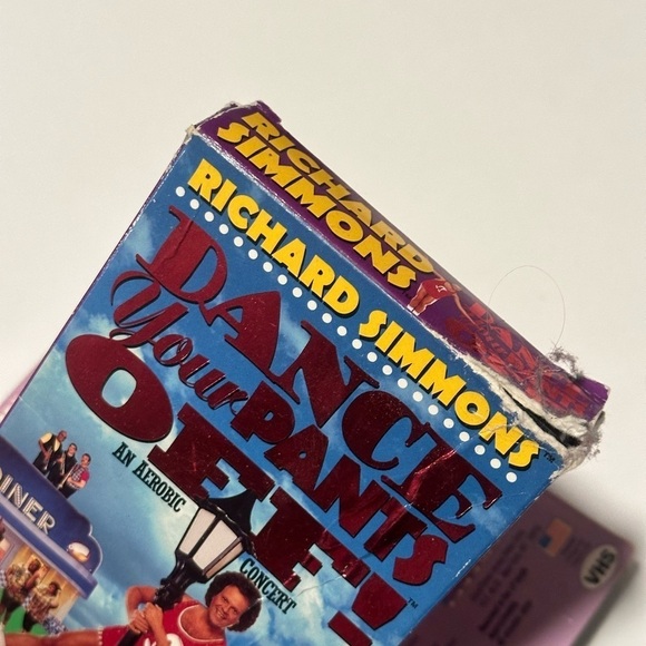 Collection of 2 Workout VHS Movies- Richard Simmons and Cosmopolitan - Picture 3 of 4